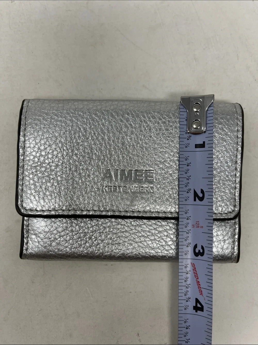 AIMEE KESTENBERG MINI WALLET COIN, KEY AND CARD SNAP SILVER LEATHER LIKE NEW